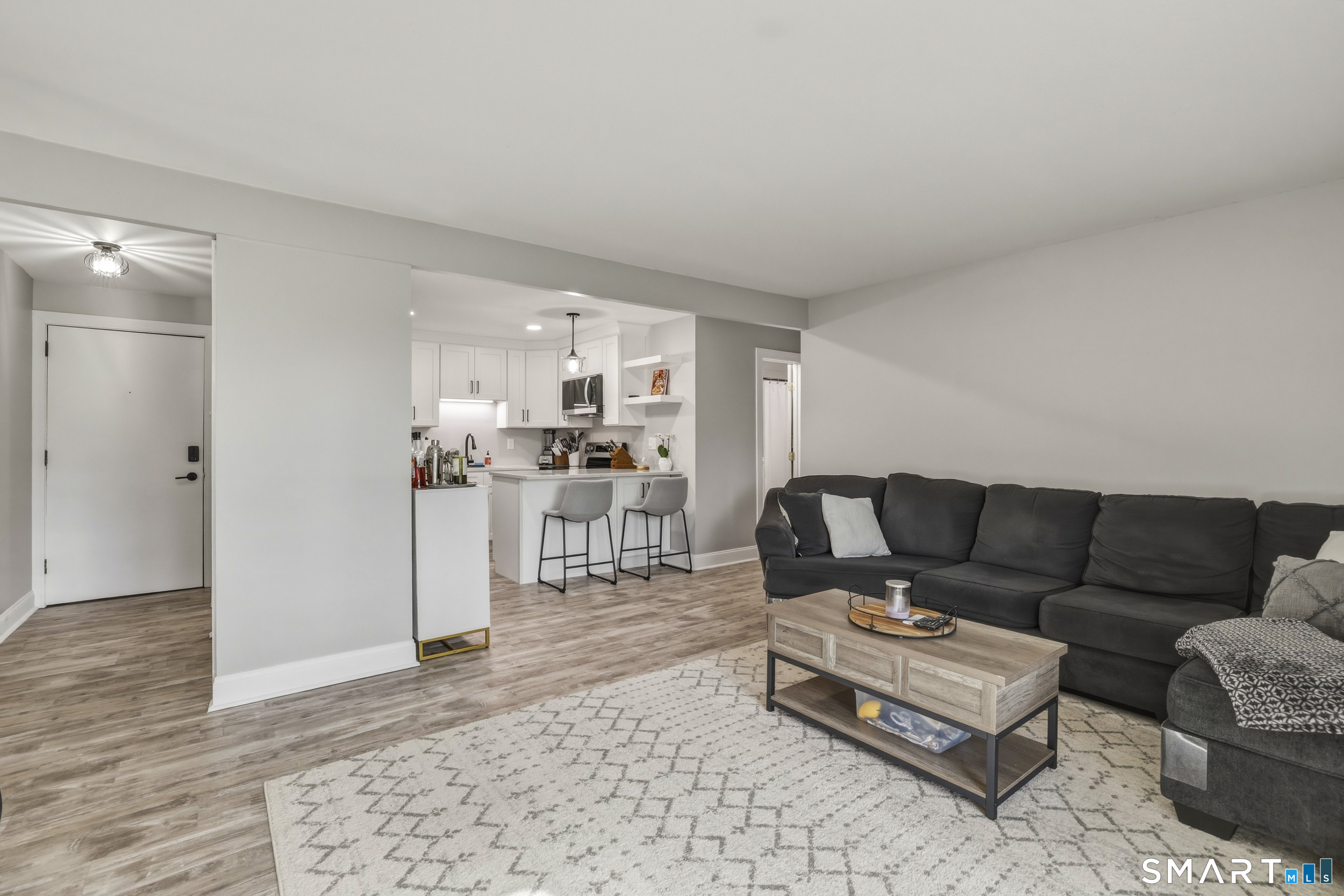 6-G Country Squire Drive 6G