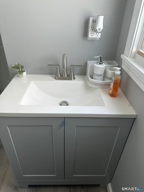 Tiny photo for 189 Putnam Street, New Haven, CT 06519 (MLS # 24186765)