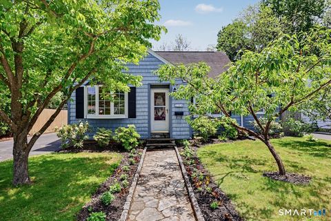 Photo of 39 Austin Road, Milford, CT 06460 (MLS # 24178335)