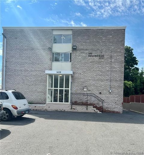 Photo of 1428 North Avenue #B5, Bridgeport, CT 06604 (MLS # 24157420)