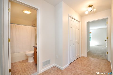 Tiny photo for 310 Kings Landing #310, Windsor, CT 06095 (MLS # 24159321)