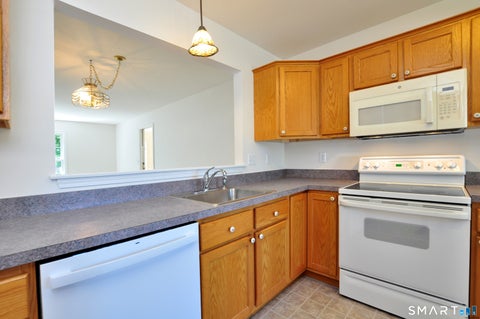 Tiny photo for 310 Kings Landing #310, Windsor, CT 06095 (MLS # 24159321)
