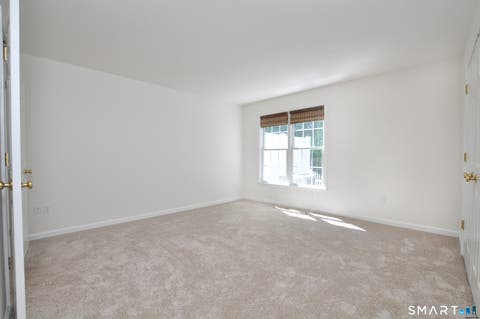 Tiny photo for 310 Kings Landing #310, Windsor, CT 06095 (MLS # 24159321)