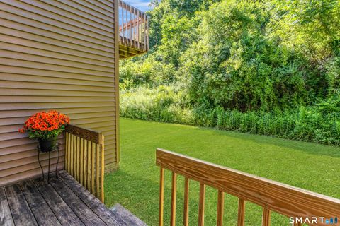 Tiny photo for 18 Twin Oaks #18, New Milford, CT 06776 (MLS # 24183587)
