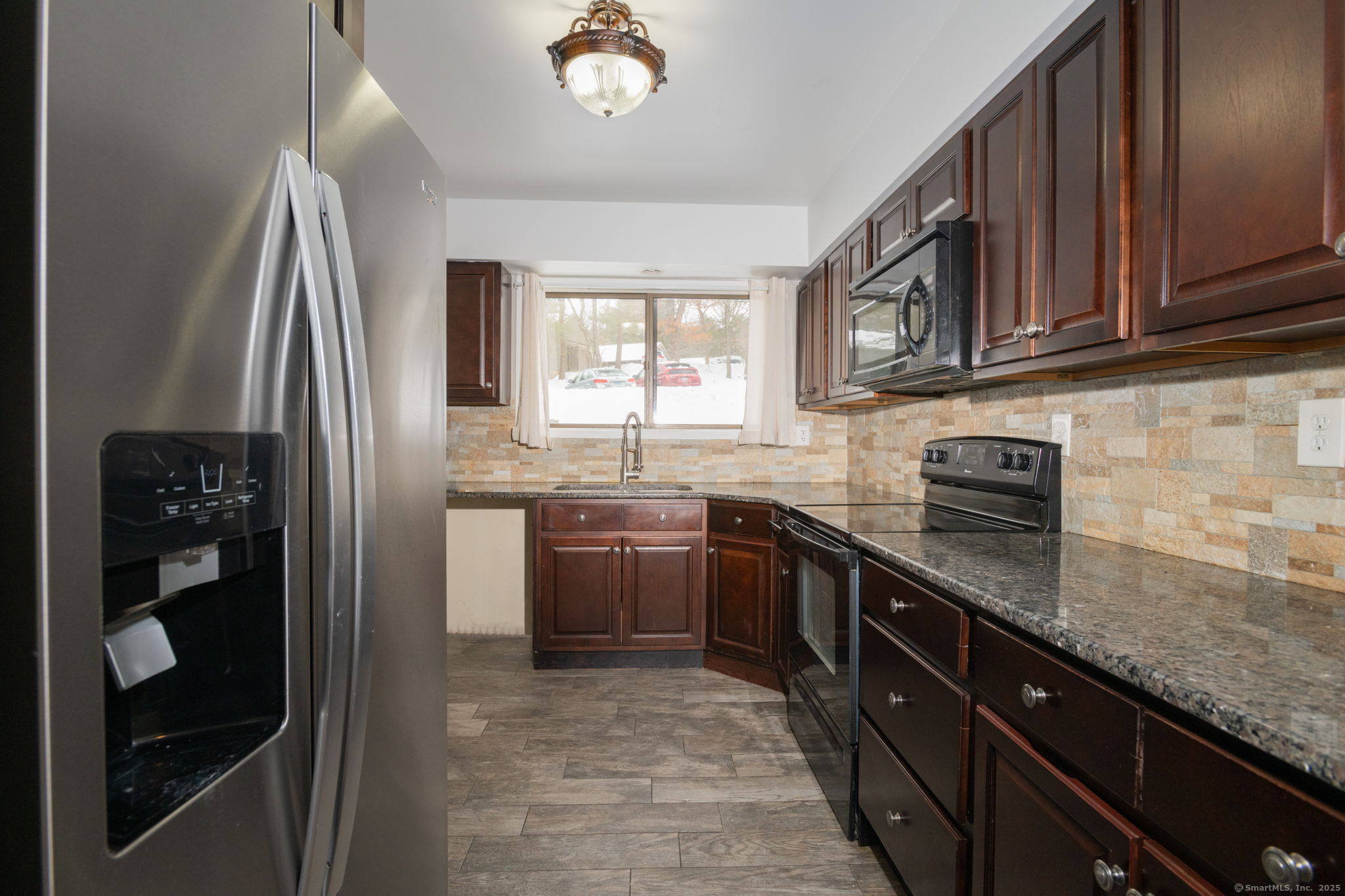 6 Hickory Lane #6, Woodbury, Connecticut image 12