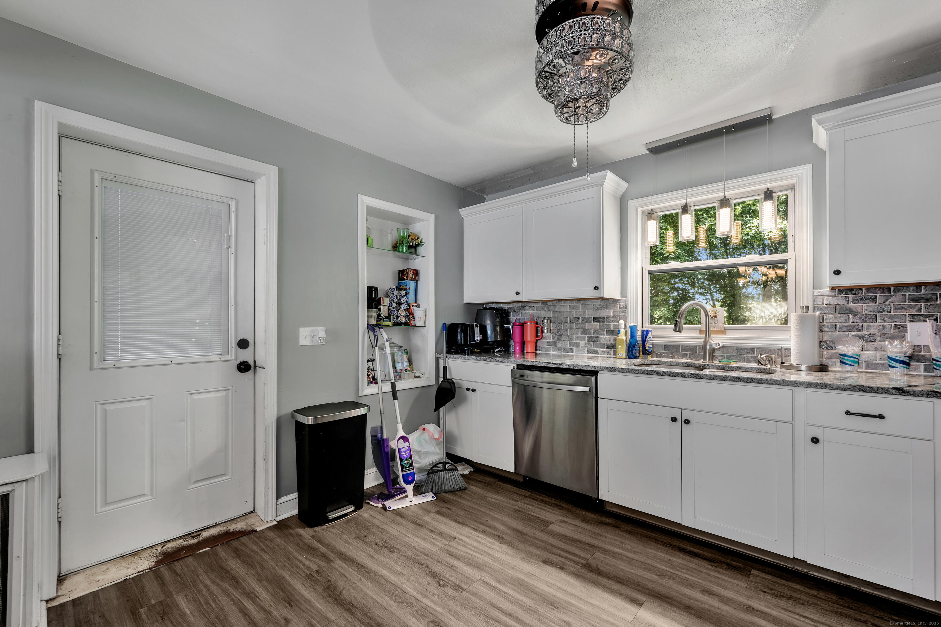 22 Hillside Avenue, Torrington, Connecticut image 6