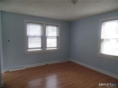 Tiny photo for 110 Knowlton Street, Stratford, CT 06615 (MLS # 24147338)