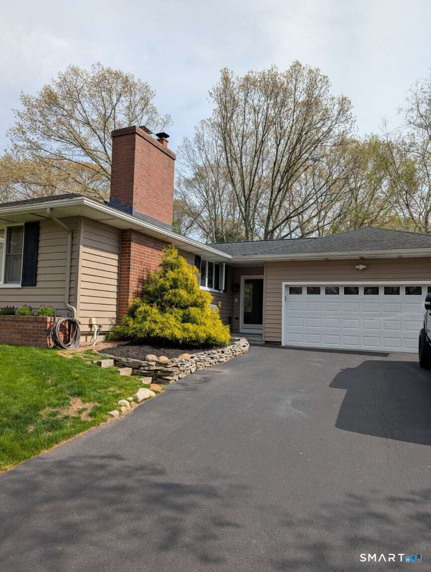 7 North Ledge Rock Road