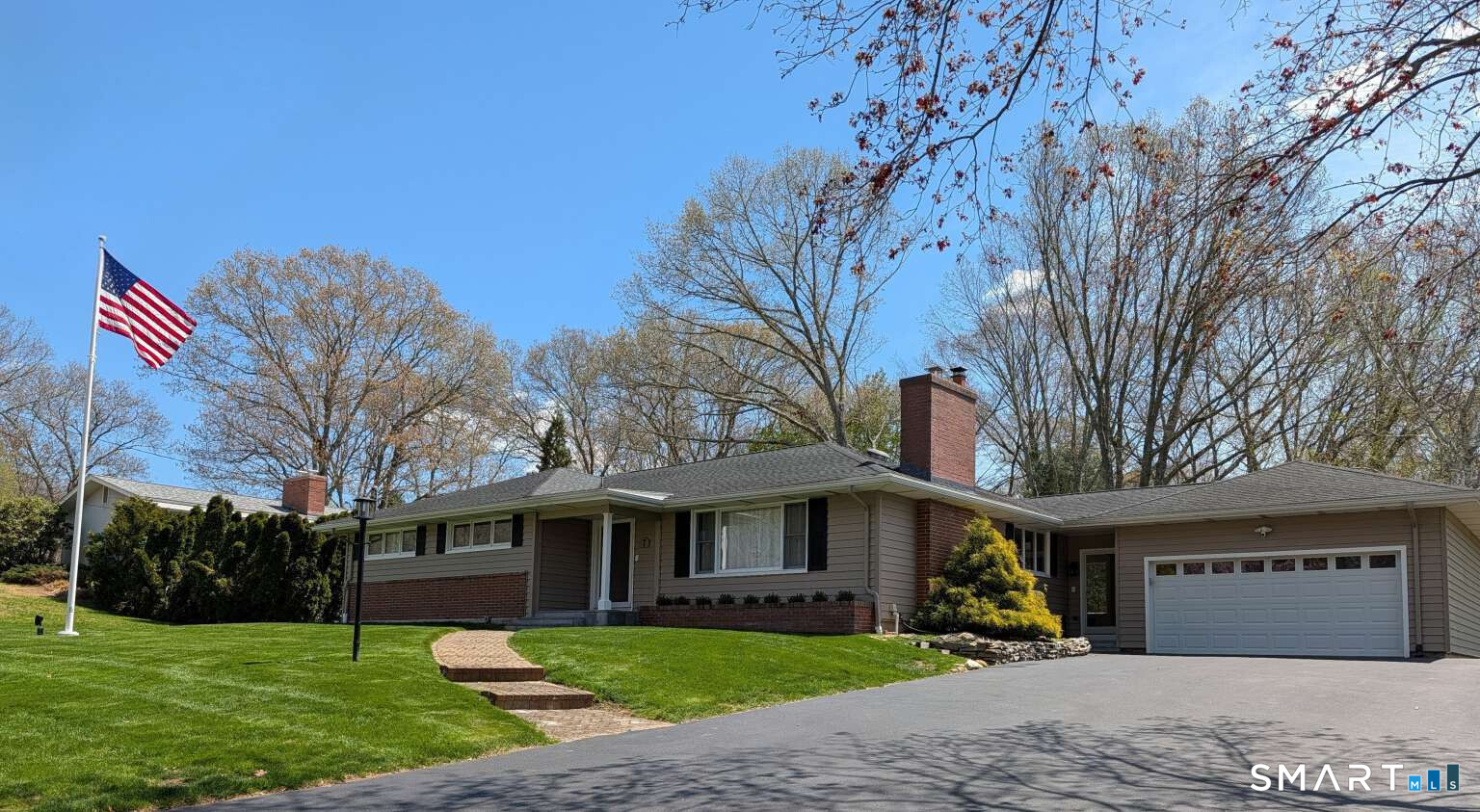 7 North Ledge Rock Road