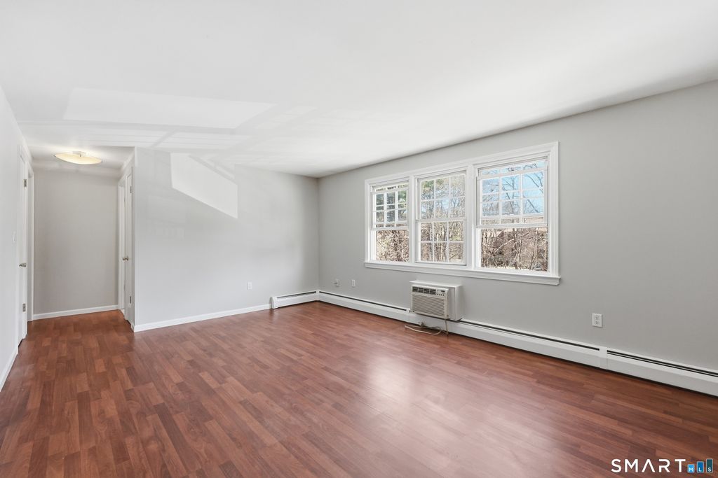 Photo of 6 Grandview Drive #25D, Farmington, CT 06032 (MLS # 24158448)