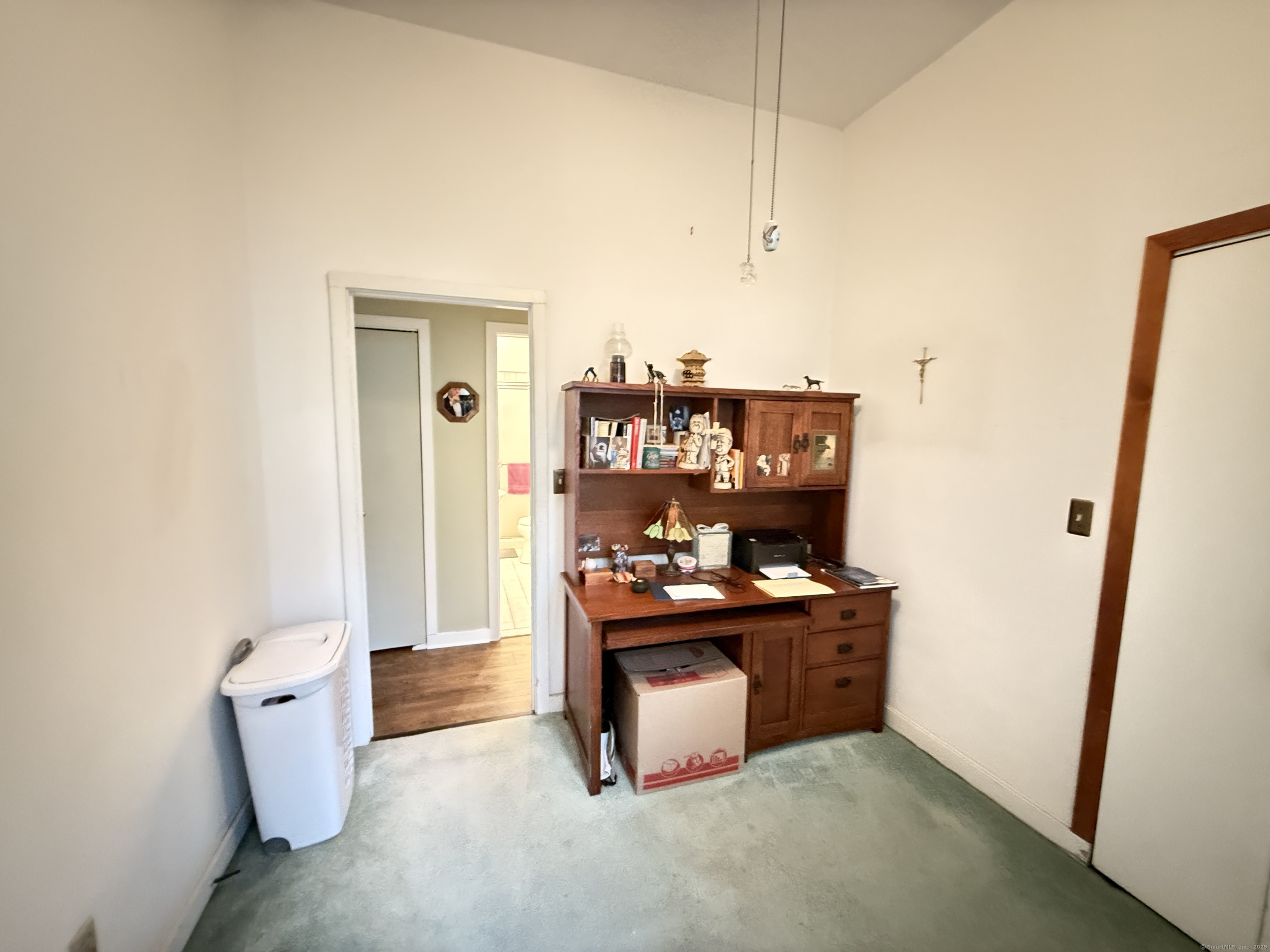 17 Edgecomb Street, Hamden, Connecticut image 13