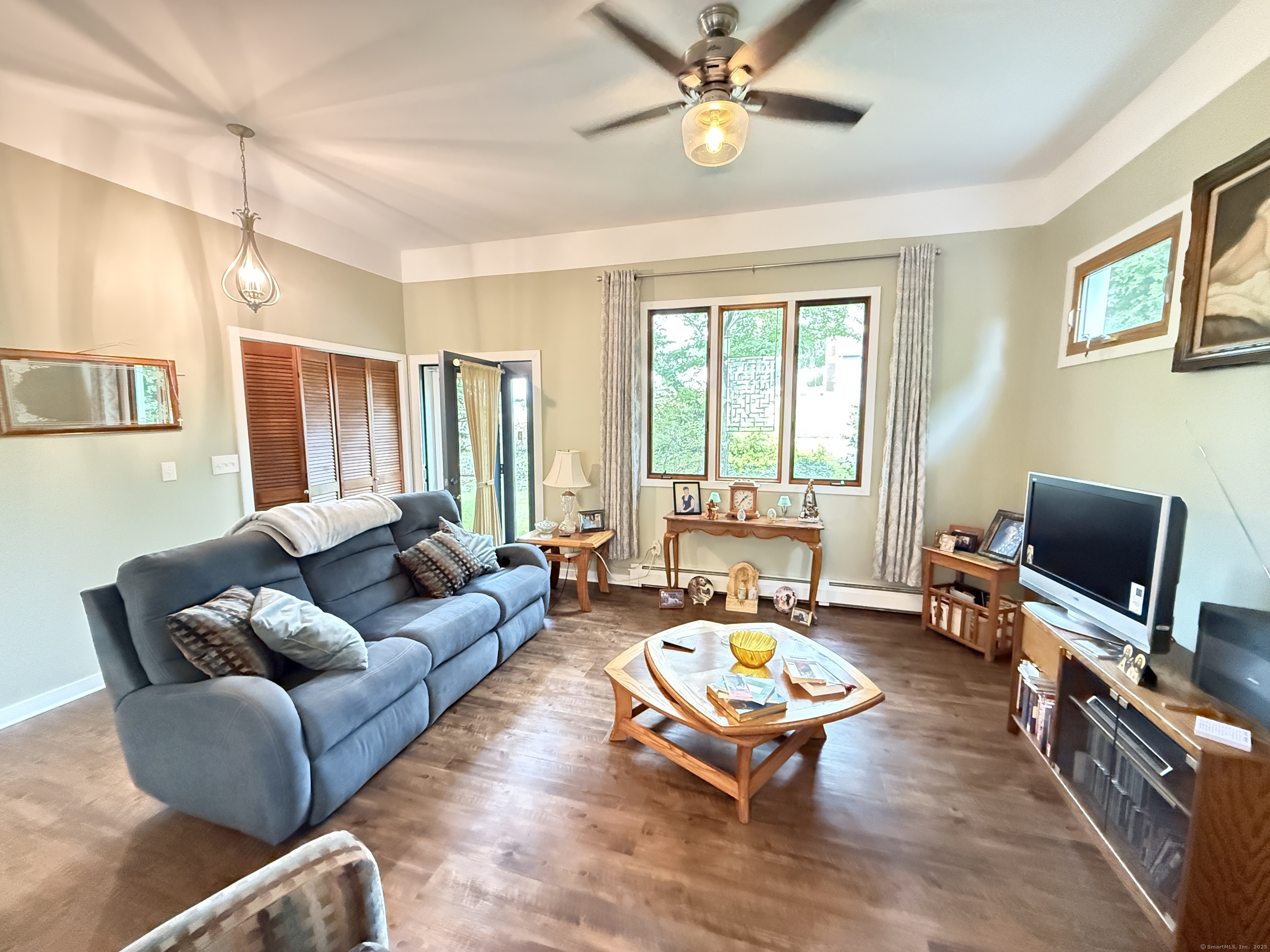 17 Edgecomb Street, Hamden, Connecticut image 7