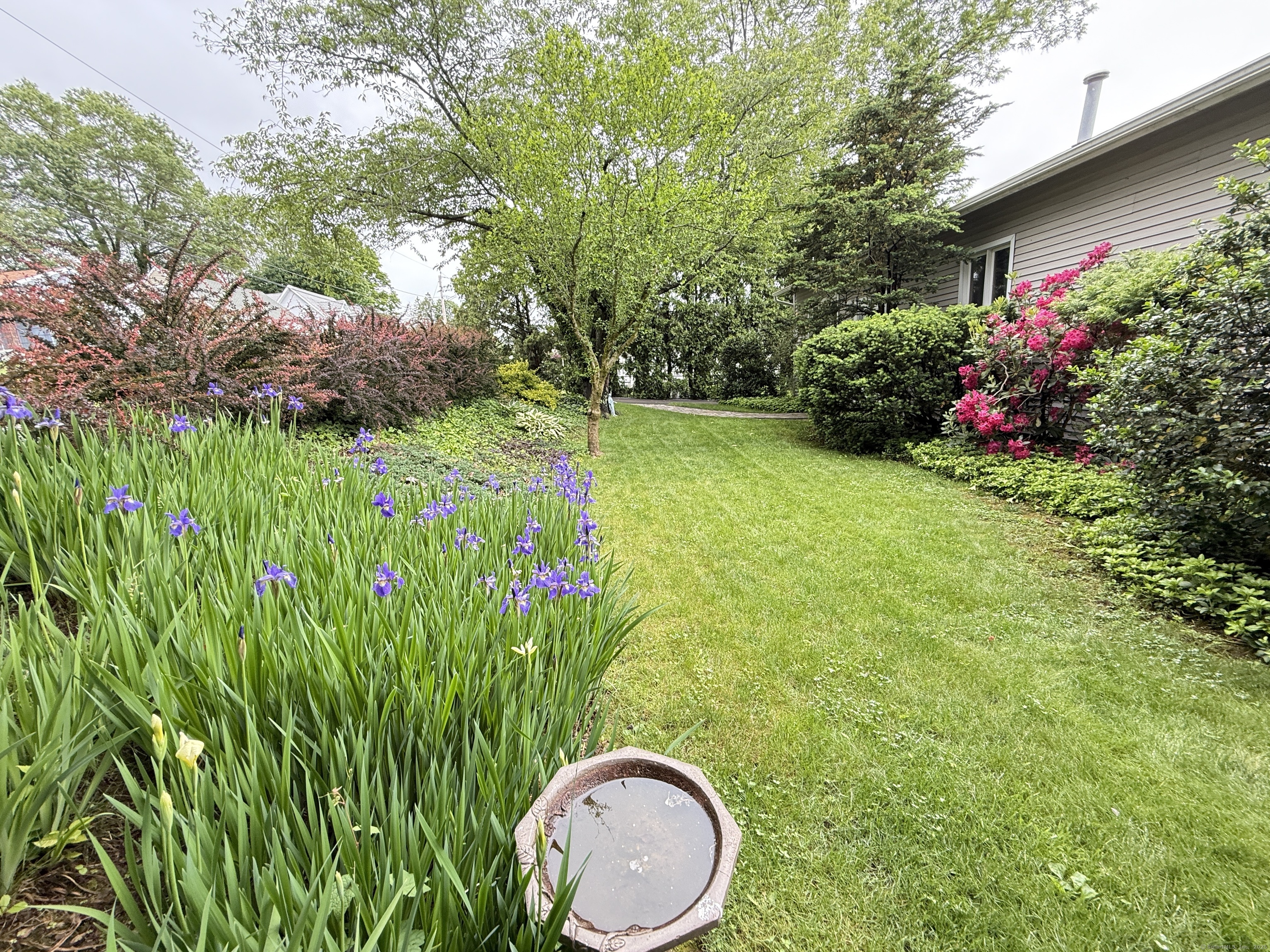 17 Edgecomb Street, Hamden, Connecticut image 31