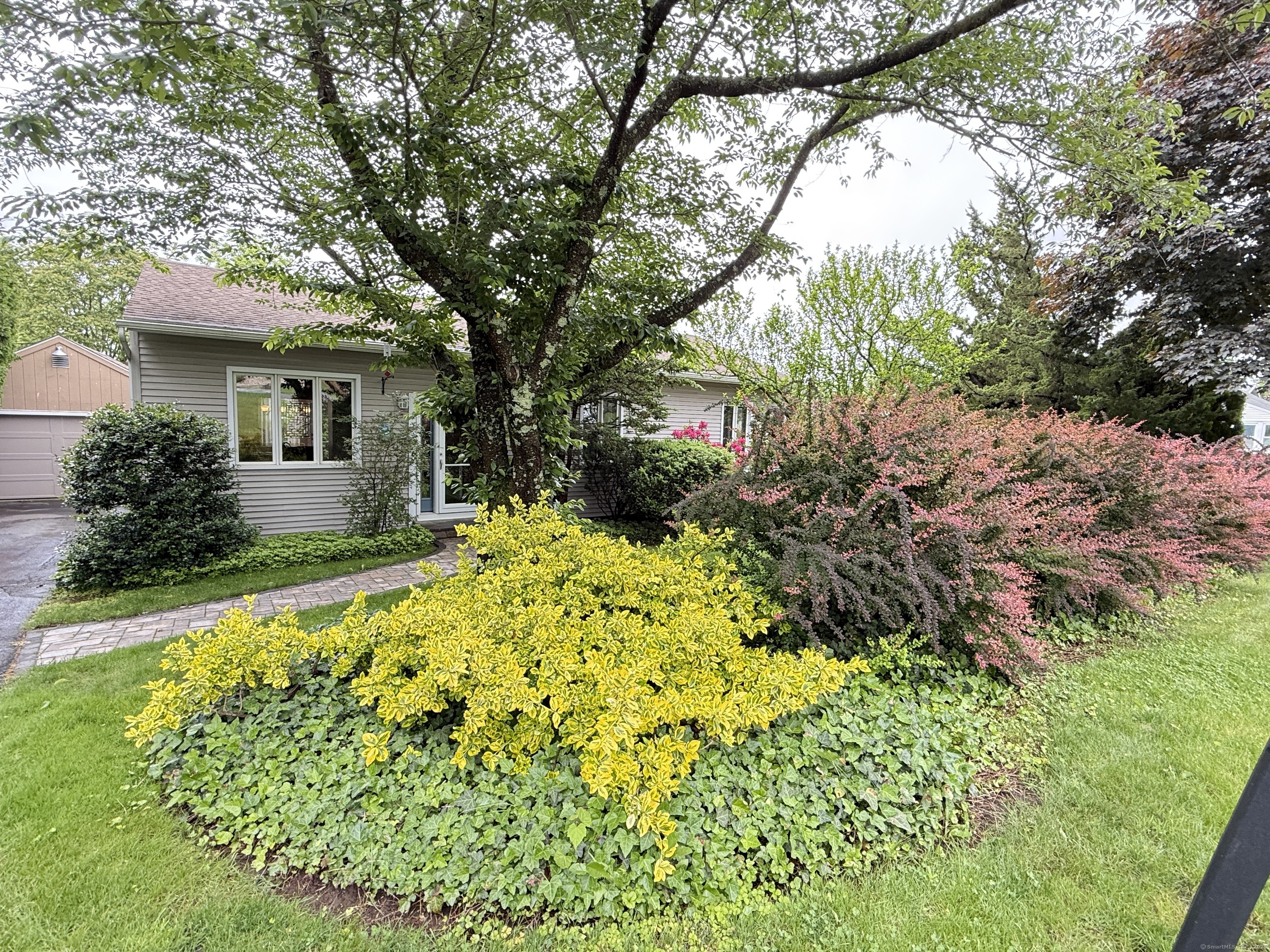 17 Edgecomb Street, Hamden, Connecticut image 34