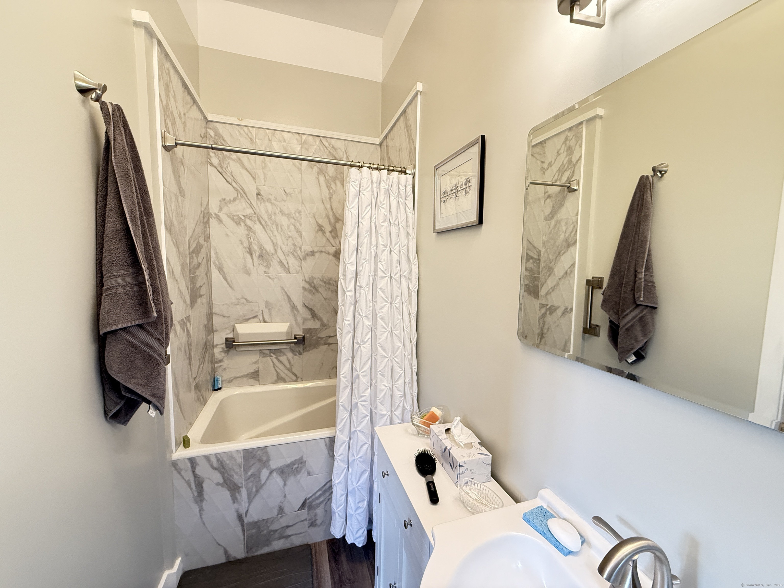 17 Edgecomb Street, Hamden, Connecticut image 19