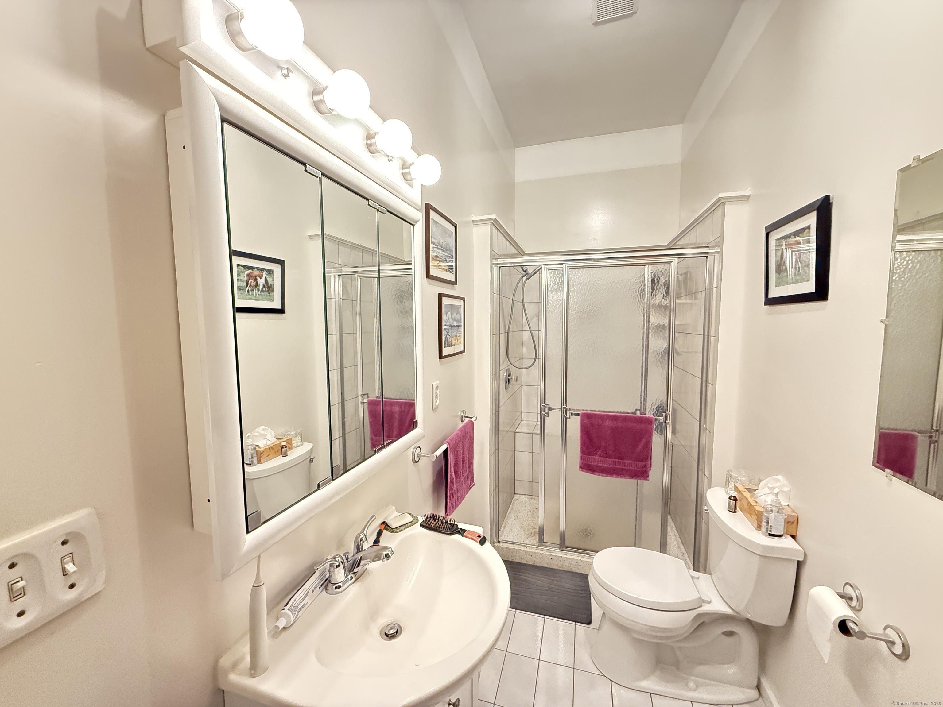 17 Edgecomb Street, Hamden, Connecticut image 14