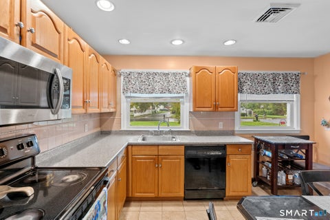 Tiny photo for 1781 Litchfield Turnpike, Woodbridge, CT 06525 (MLS # 24210442)