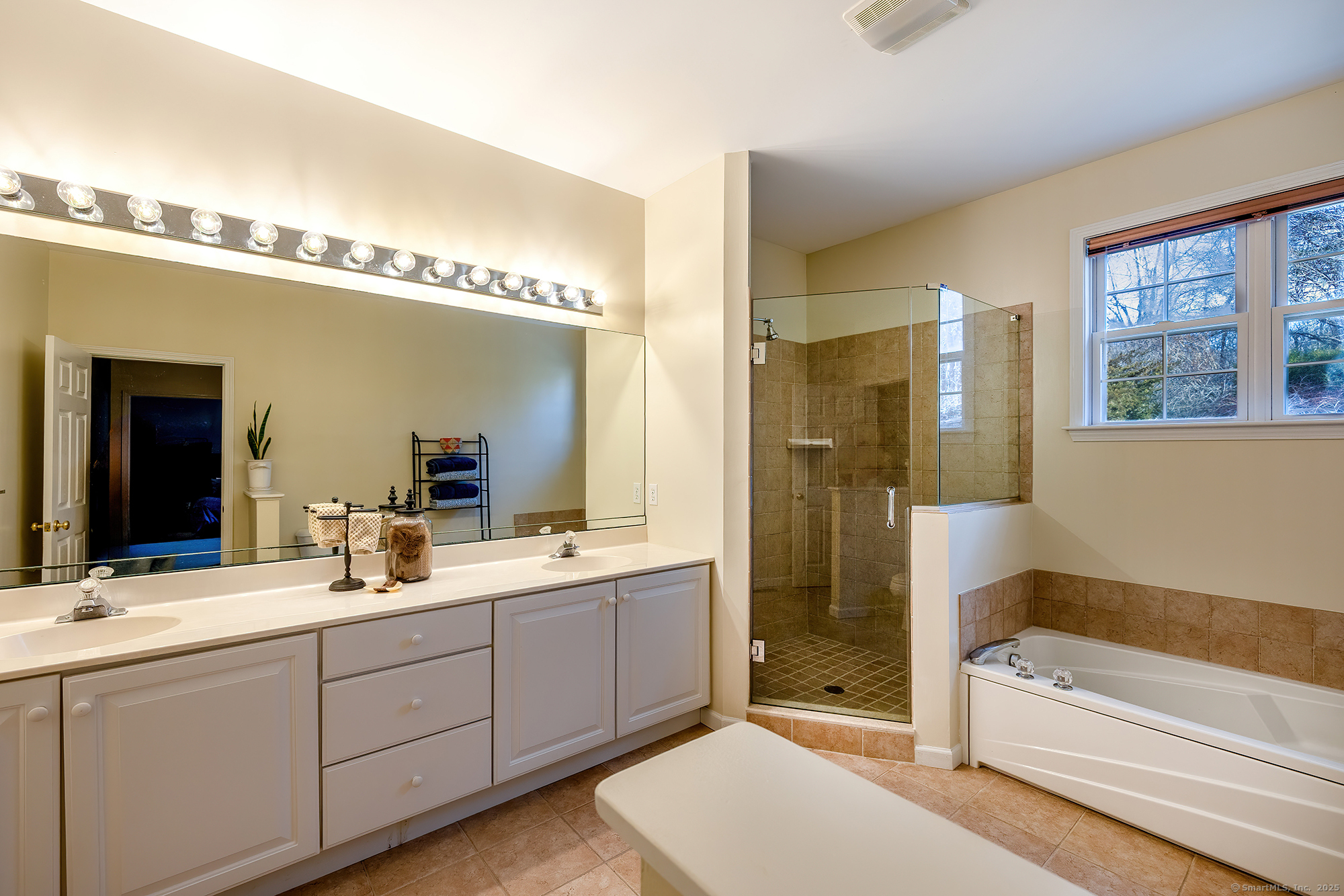 8 Aspetuck Lane, Monroe, Connecticut image 23