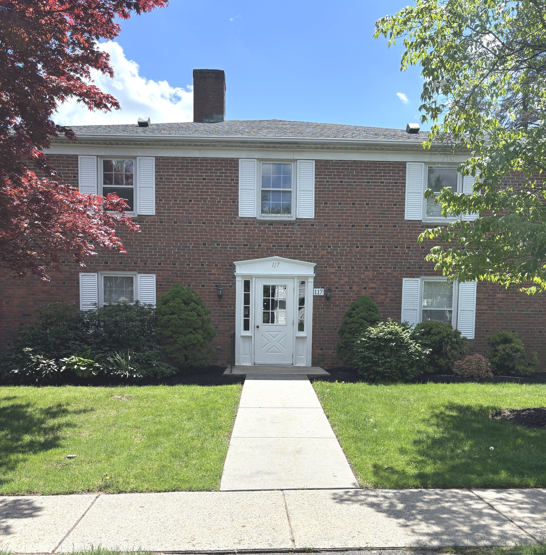 West Hartford, Connecticut 06110, United States, 1 Bedroom Bedrooms, ,1 BathroomBathrooms,Residential,Active,124706