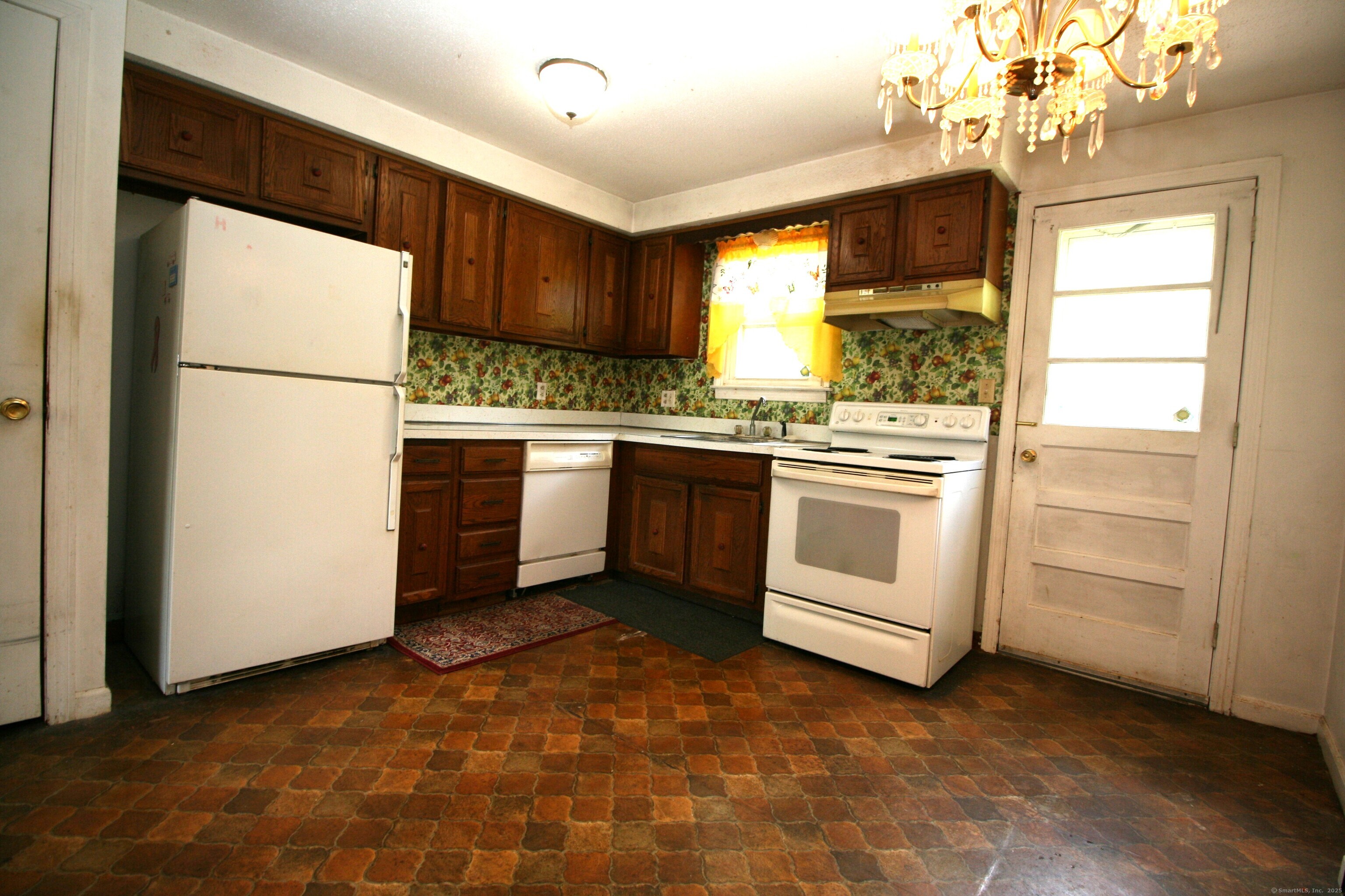 101 Birden Street, Torrington, Connecticut image 4