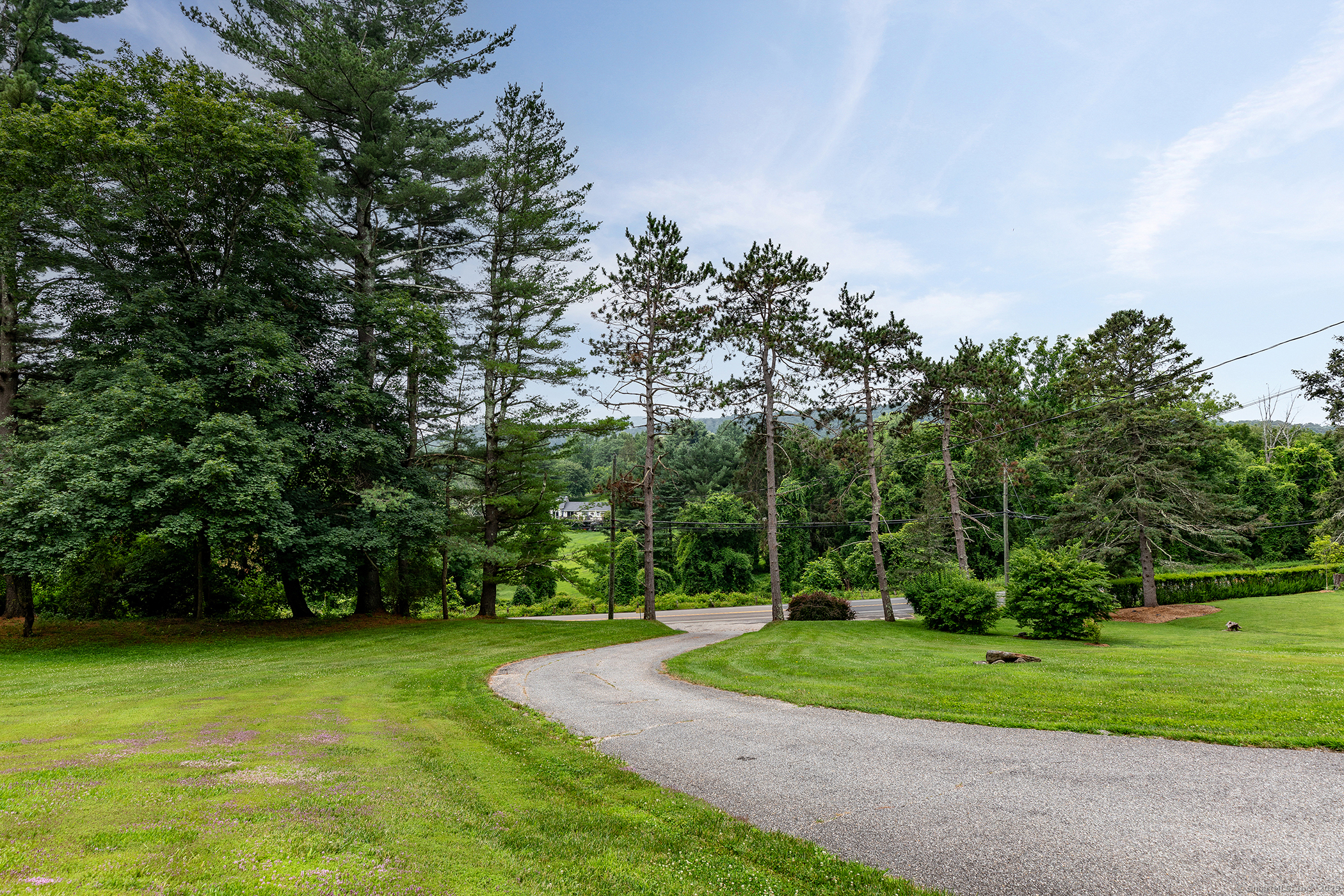 285 Millerton Road