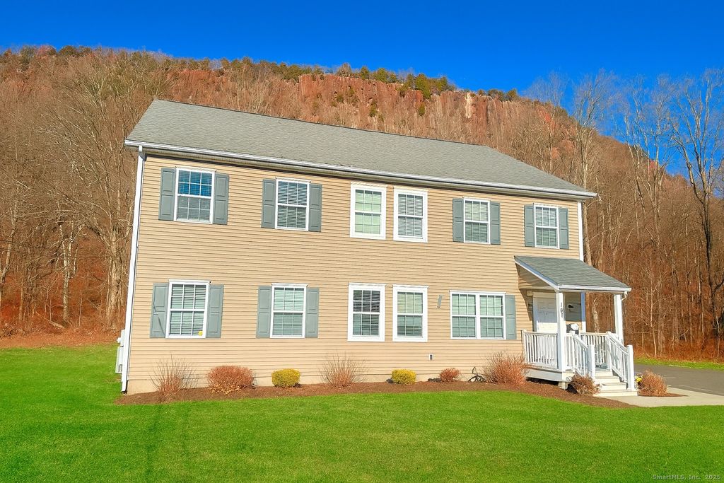 Photo of 141 Valley Street, New Haven, CT 06515 (MLS # 24143073)