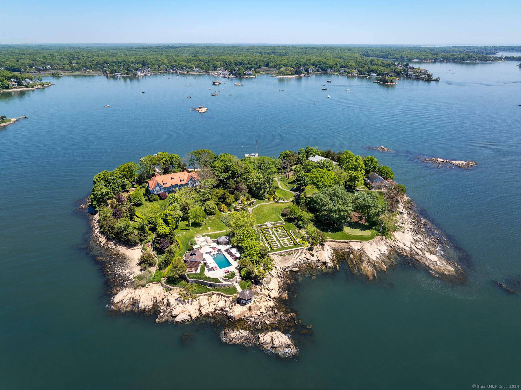 Property for Sale at Rogers Island, Branford, Connecticut - Bedrooms: 10 
Bathrooms: 7.5 
Rooms: 15  - $35,000,000