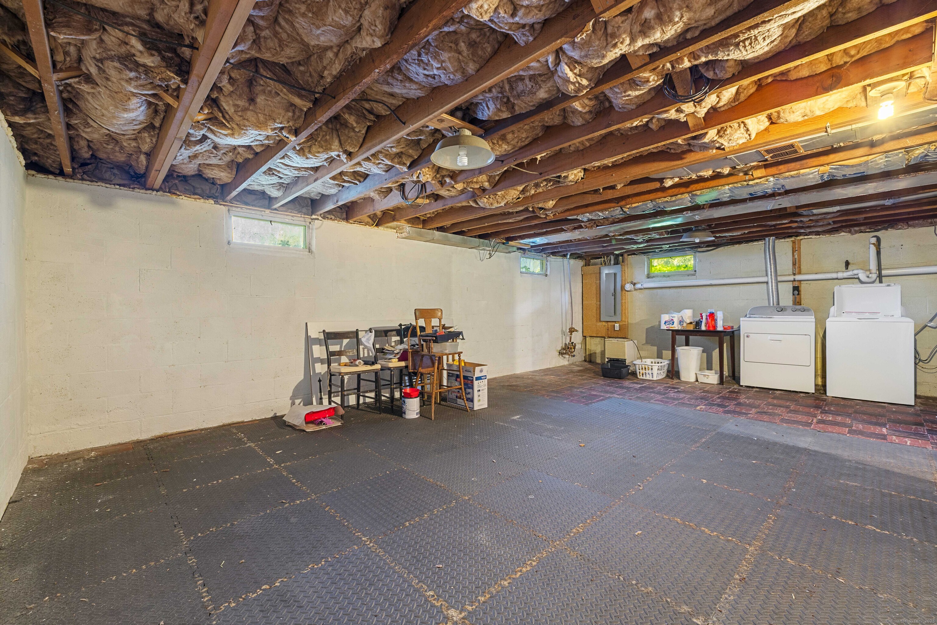 Old Saybrook, Connecticut 06475, United States, 2 Bedrooms Bedrooms, ,1 BathroomBathrooms,Residential,Pending,222578