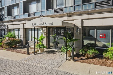 Tiny photo for 300 Broad Street #905, Stamford, CT 06902 (MLS # 24216387)