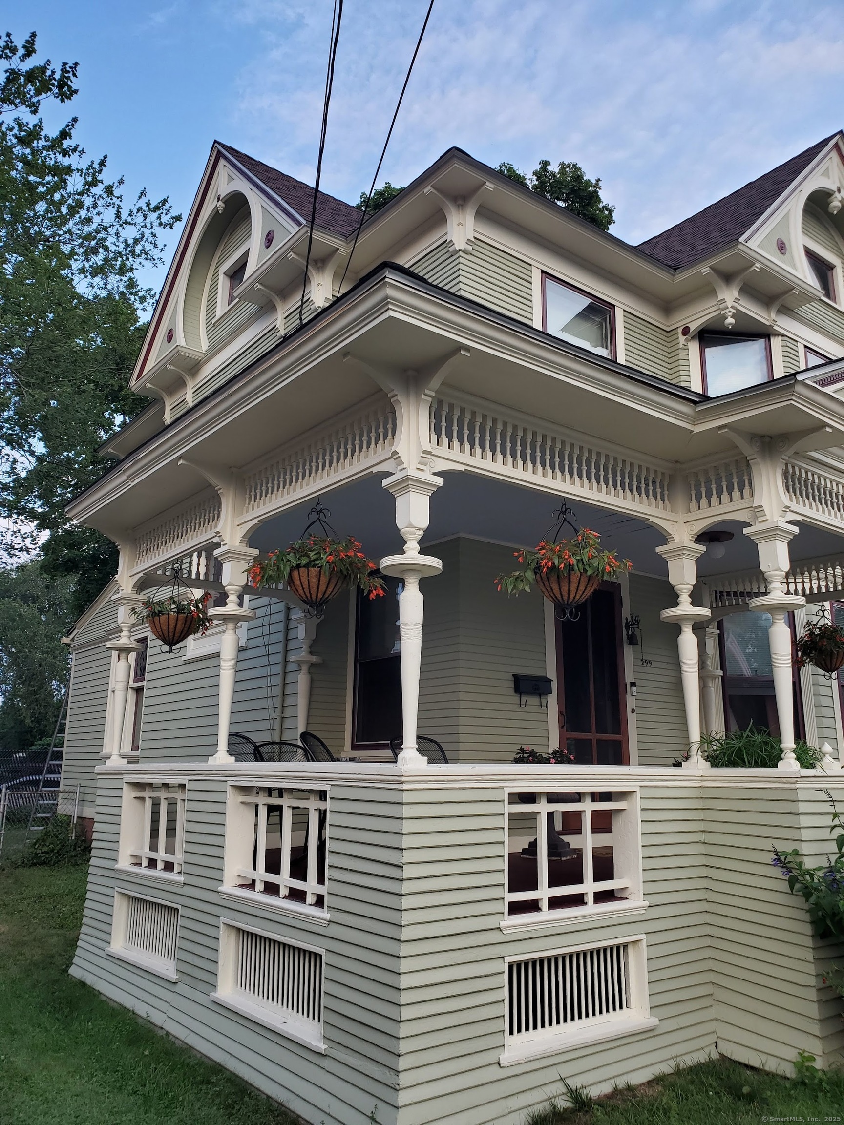 299 Union Avenue