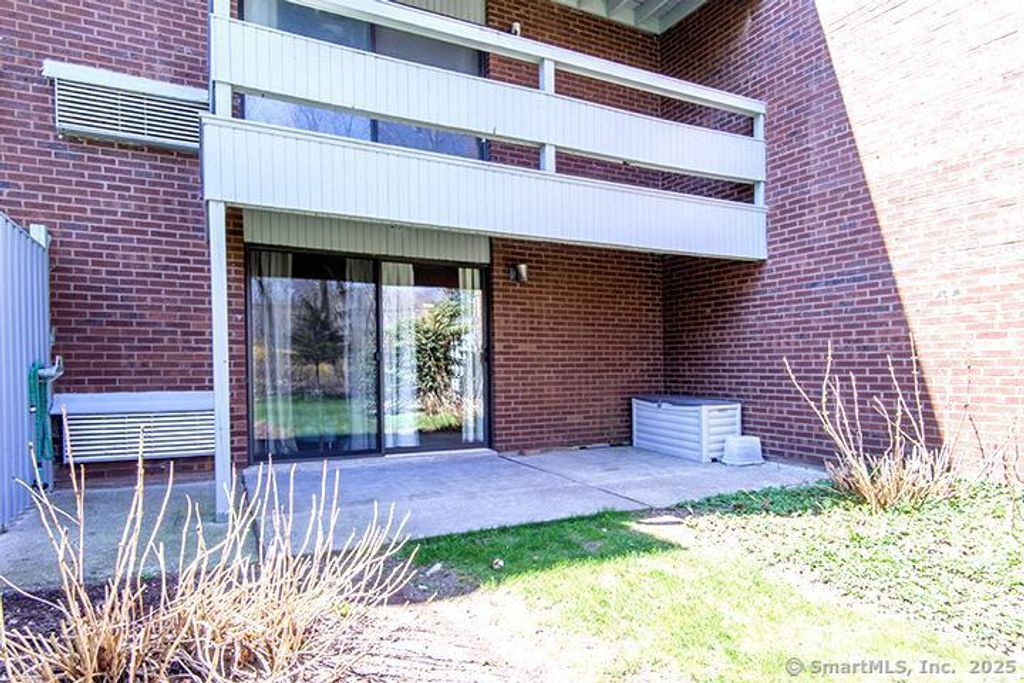 Photo of 84 Wilton Crest #84, Wilton, CT 06897 (MLS # 24122495)