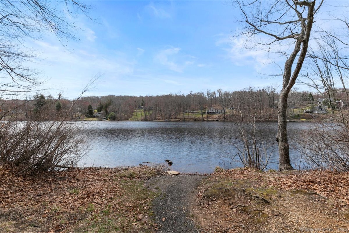 203 Lake Shore Drive, Middlebury, Connecticut image 35