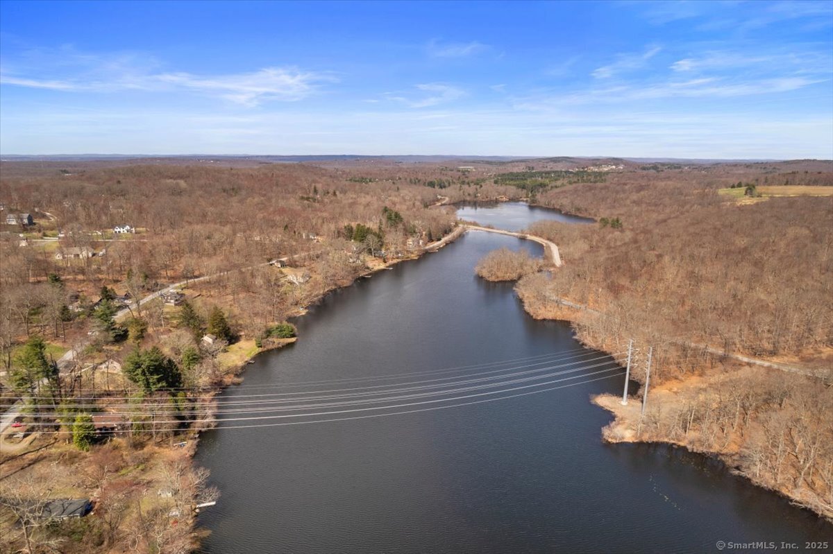 203 Lake Shore Drive, Middlebury, Connecticut image 39