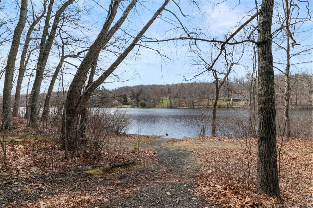 203 Lake Shore Drive, Middlebury, Connecticut image 34