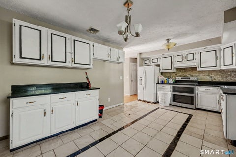 Tiny photo for 2 Davis Road, North Haven, CT 06473 (MLS # 24208951)