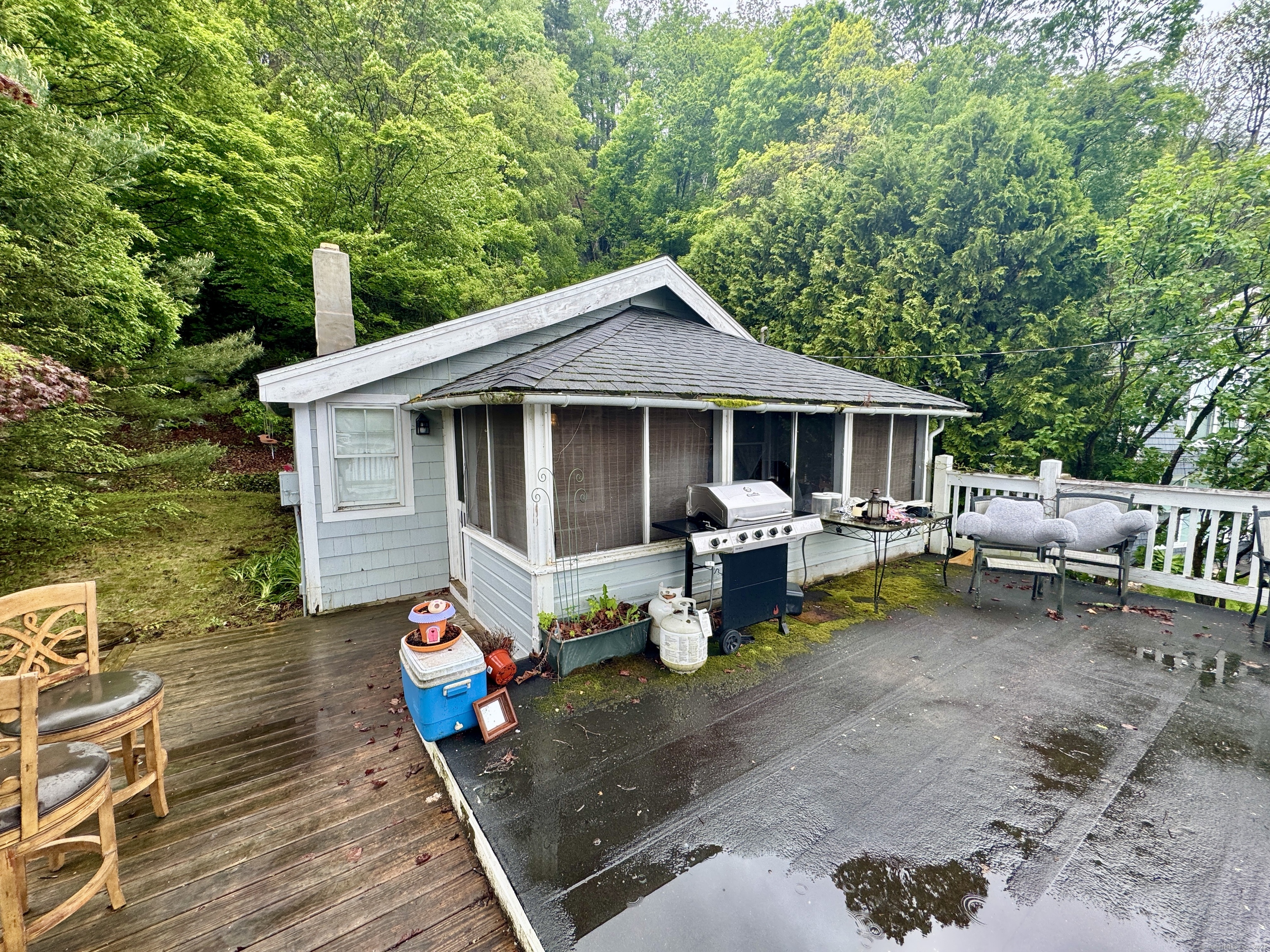 343 West Wakefield Boulevard