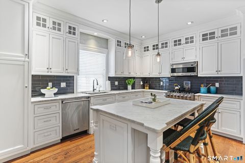 Tiny photo for 127 Spruce Street #127, Fairfield, CT 06890 (MLS # 24151192)