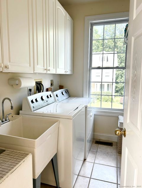 Tiny photo for 26 Traditions Boulevard #26, Southbury, CT 06488 (MLS # 24137934)