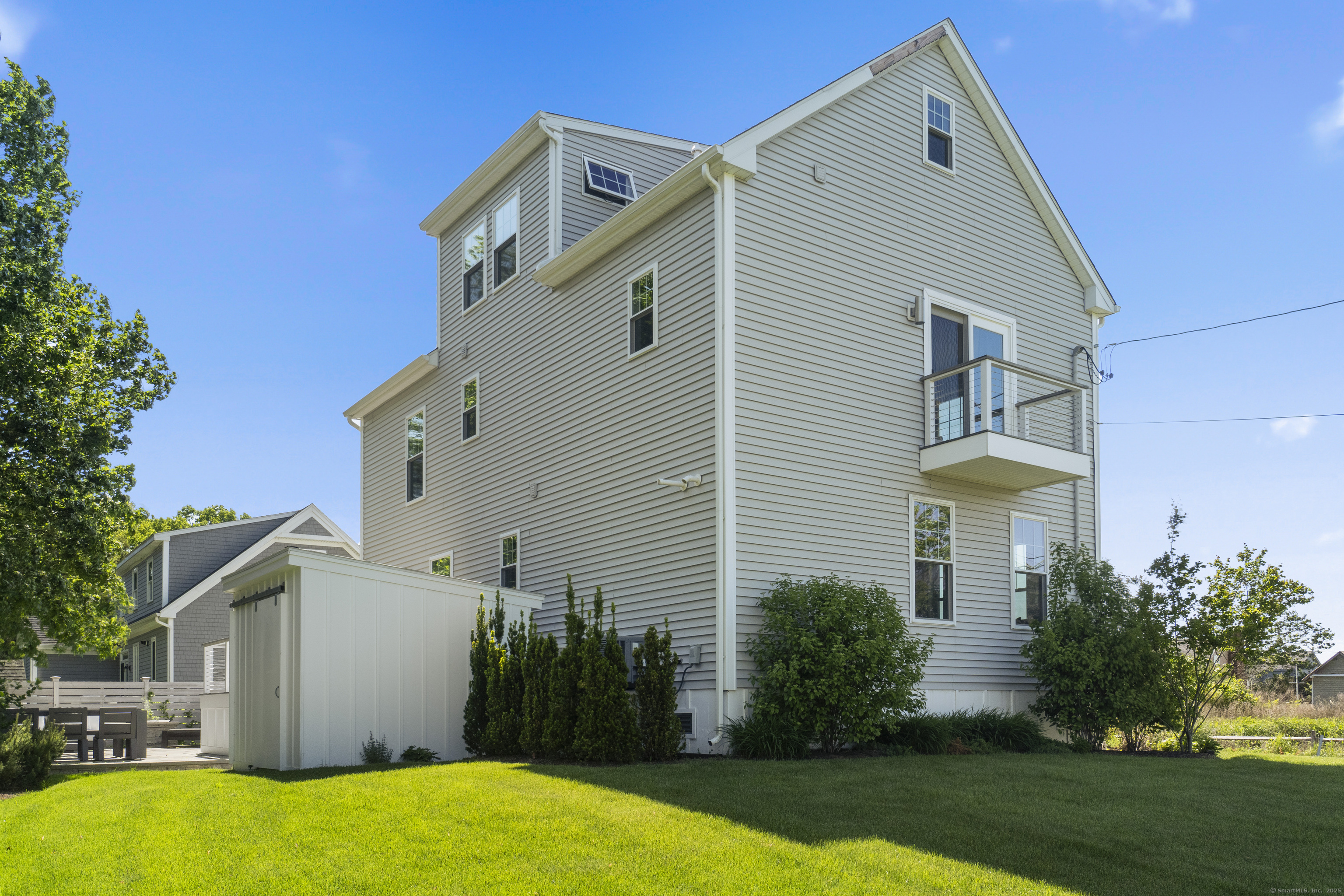 3 Arrowhead Road
