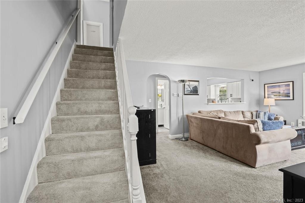 Photo 4 of 40 of 31 Berkeley Terrace house