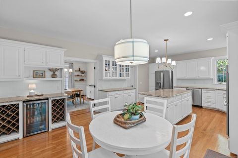 Tiny photo for 14 Chatsworth Place, Farmington, CT 06032 (MLS # 24132677)