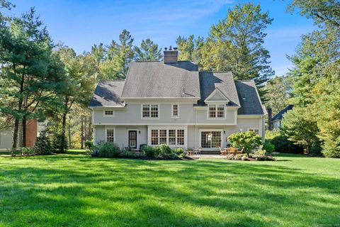 Tiny photo for 14 Chatsworth Place, Farmington, CT 06032 (MLS # 24132677)