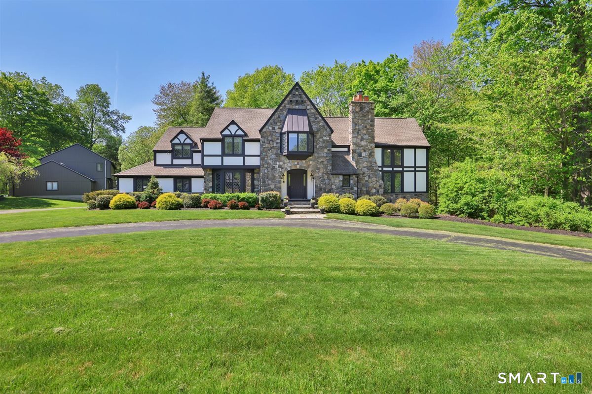 82 Concord Drive