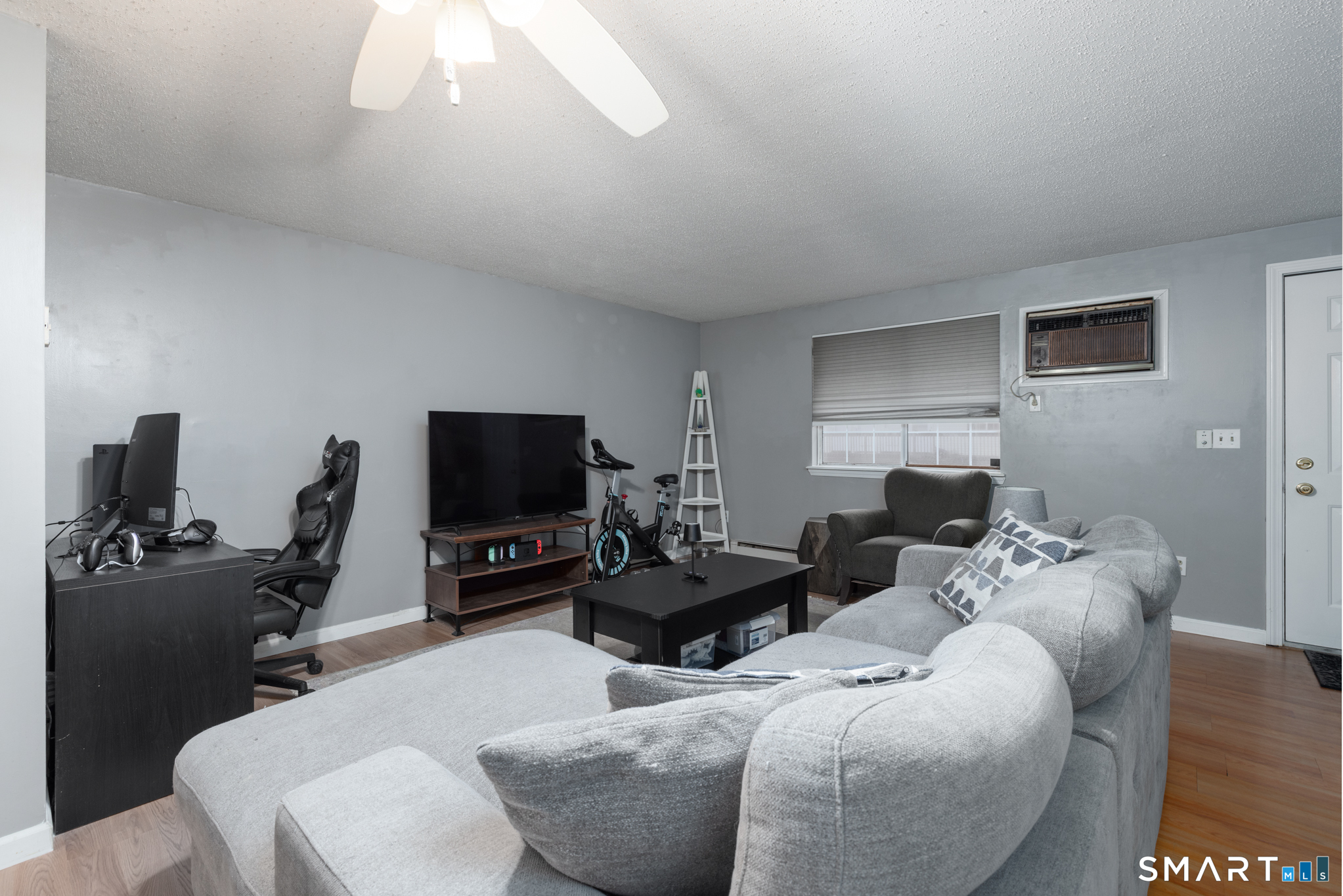 114 Bucks Hill Road 5