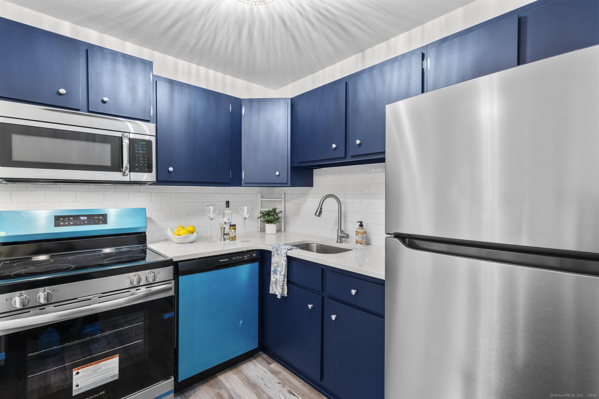 3 Pineview Drive #A, Branford, Connecticut image 6