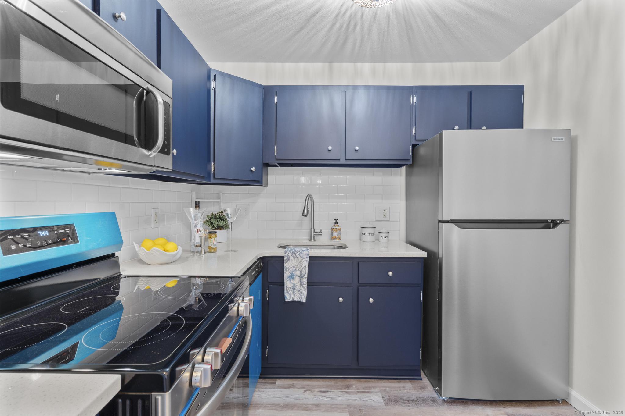 3 Pineview Drive #A, Branford, Connecticut image 5