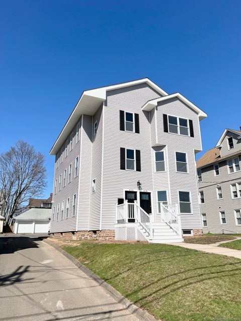 Photo of 416 Park Street #1, New Britain, CT 06051 (MLS # 24162341)