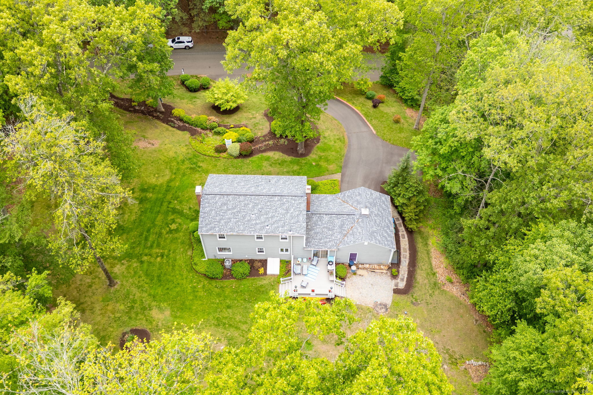 16 Darley Drive, Hamden, Connecticut image 33