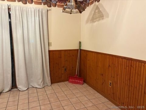Tiny photo for 31 Meloy Road #APT 2B, West Haven, CT 06516 (MLS # 24142007)