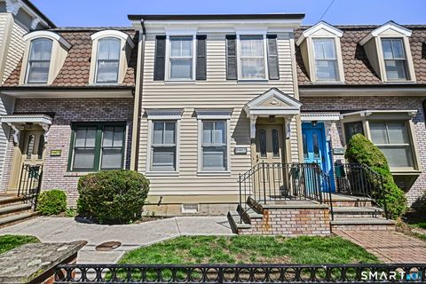 Homes For Rent - 23 Dolsen Place<br/> Stamford, CT 06901
